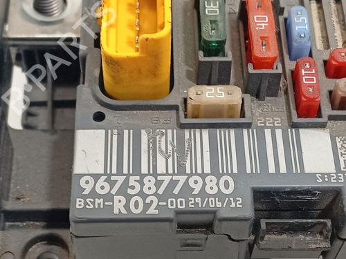 Fuse box CITROËN C5 III (RD_) 1.6 VTi 120 (RD5FS8, RD5FSA) | BP35781709E1 - Image 4