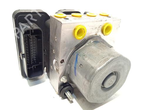 Used ABS pump NISSAN QASHQAI II (J11, J11_) [2013-2026]  21018304
