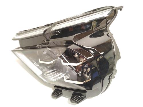 Used Left headlight CITROËN C4 III (BA_, BB_, BC_) [2020-2025]  29268032