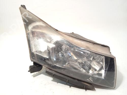 Used Right headlight CHEVROLET CRUZE (J300) [2009-2026]  29742640
