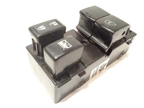 Used Left front window switch NISSAN MICRA IV (K13K, K13KK) 1.2 (80 hp) 17145165