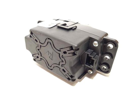 Switch MERCEDES-BENZ GLA-CLASS (X156) GLA 180 (156.942) | BP17046638I30