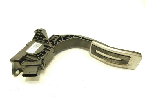 pedal-audi-a5-sportback-f5a-f5f-2016-31933851 main image