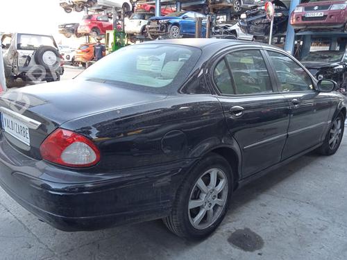 Left front window switch JAGUAR X-TYPE I (X400) 2.0 D | BP25623939I27 