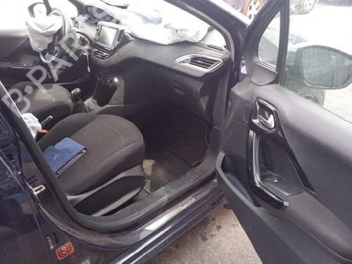 Radio PEUGEOT 208 I (CA_, CC_) 1.2 VTI 82 | BP8209603E6 