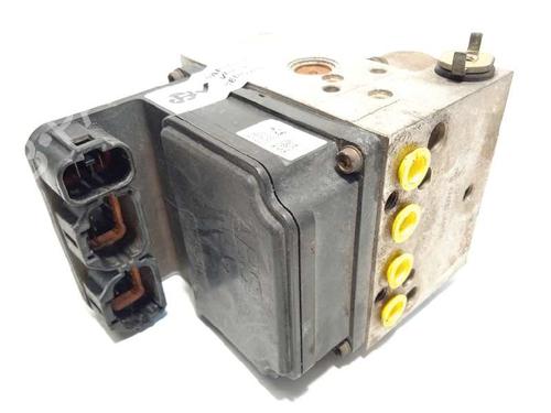 Used ABS pump NISSAN X-TRAIL I (T30) 2.2 dCi 4x4 (136 hp) 9758101
