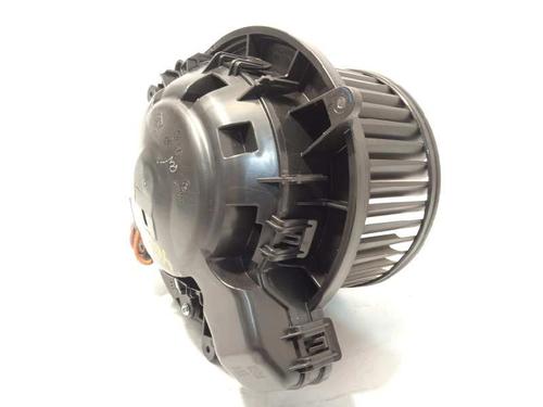 Used Heater blower motor BMW 4 Gran Coupe (F36) 420 d (190 hp) 8589328