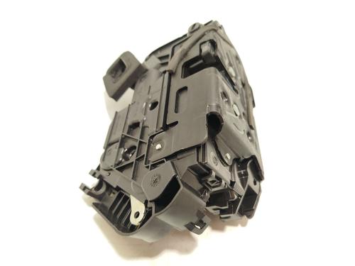 rear-right-lock-vw-touran-5t1-2015-32451347 main image