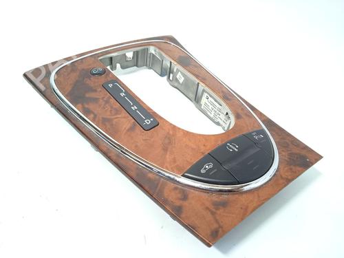 Used Switch Switch MERCEDES-BENZ E-CLASS (W211) E 500 4-matic (211.083) (306 hp) 21567070 21567070