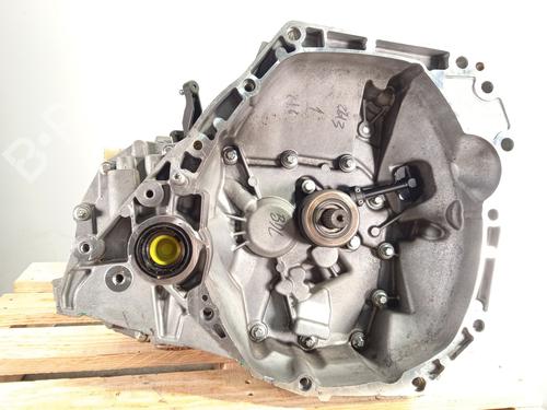 Used Gearbox Gearbox DACIA DUSTER (HS_) 1.6 SCe 115 (115 hp) 26208796 26208796