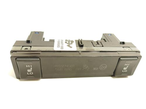 Switch TOYOTA RAV 4 V (_A5_, _H5_) 2.5 Hybrid AWD (AXAH54) | BP28209452I30