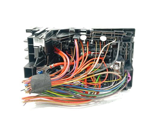 Fuse box AUDI Q2 (GAB, GAG) 2.0 TDI | BP31933370E1 - Image 3