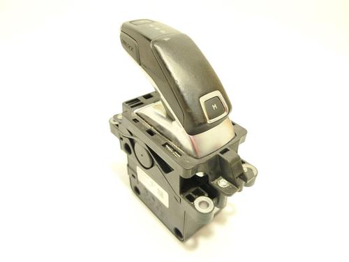 Used Gear lever PEUGEOT 3008 II SUV (MC_, MR_, MJ_, M4_) 1.5 BlueHDi 130 (131 hp) 21176137