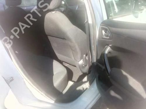 Left front window switch PEUGEOT 208 I (CA_, CC_) 1.6 HDi / BlueHDi 75 | BP7204658I27