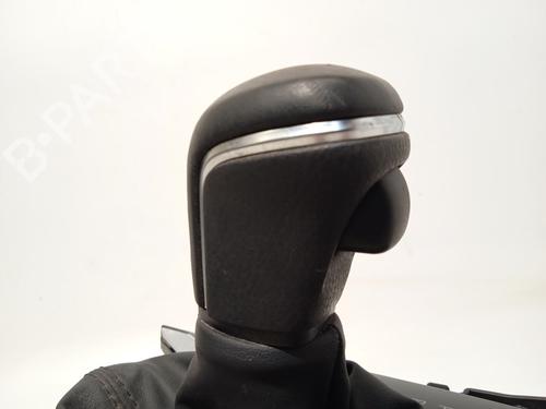 Gear lever TOYOTA COROLLA Hatchback (_E21_, _EA1_, _EH1_) 1.8 Hybrid (ZWE211, ZWE219) | BP26325354M90 