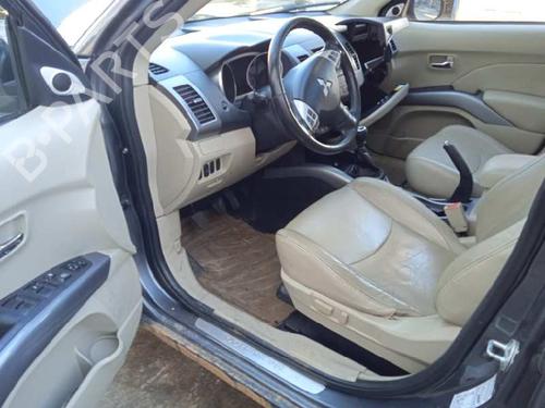 Right front brake caliper MITSUBISHI OUTLANDER II (CW_W) 2.0 DI-D (CW8W) | BP11562944M104 