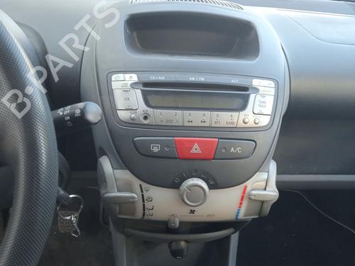 Left taillight PEUGEOT 107 (PM_, PN_) 1.0 | BP31448384C34 