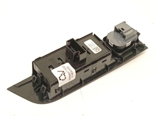 Left front window switch SKODA KAMIQ (NW4) 1.0 TSI | BP40125488I27 - Image 3