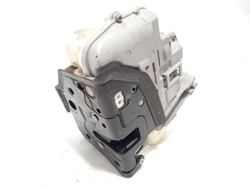Vergrendeling links voor VW PASSAT B6 (3C2) 2.0 TDI (110 hp) 20665085