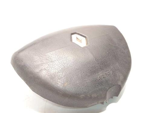 Used Driver airbag RENAULT MASTER II Van (FD) 2.5 dCi (115 hp) 11083562