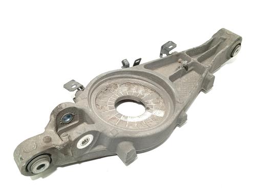 Højre bagtil bærearm Højre bagtil bærearm MASERATI LEVANTE SUV (M161) 3.0 D Q4 (275 hp) 33704692 33704692