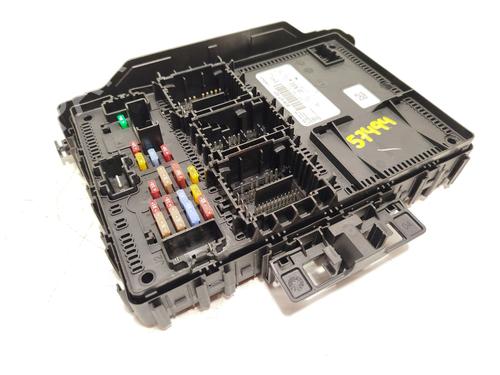 Used Fuse box Fuse box 32343506 32343506