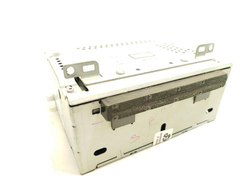Used Radio Radio 26407652 26407652