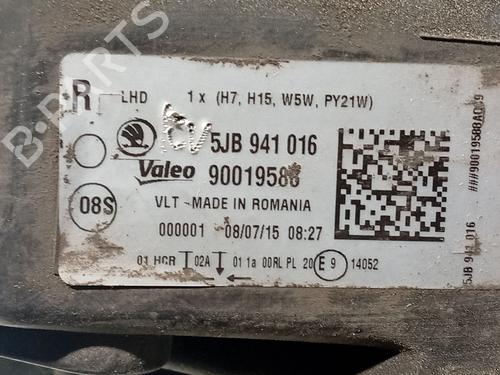 Right headlight SKODA RAPID (NH3, NK3, NK6) 1.6 TDI | BP32382401C29 