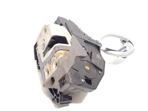 Used Front right lock VOLVO V60 I Cross Country (157) D4 (190 hp) 12554353