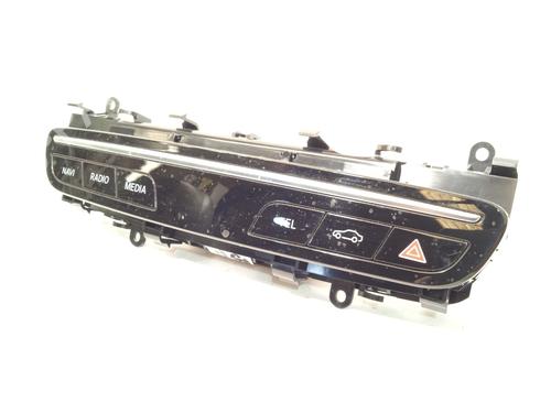 Switch MERCEDES-BENZ C-CLASS (W205) C 220 d (205.014) | BP29022112I30 