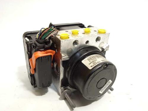 Used ABS pump TOYOTA YARIS (_P13_) [2010-2020]  8912111