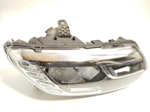 Phare droit DACIA SANDERO II 1.0 SCe 75 (B8JC, B8JD, B8NC) (73 hp) 32060114