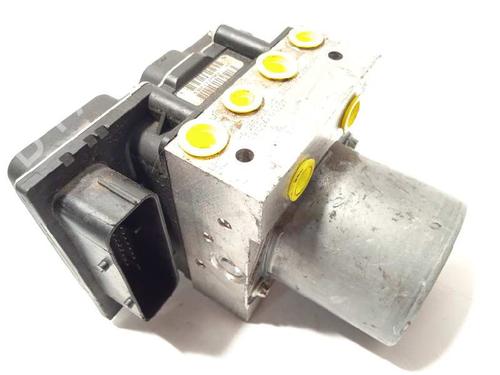 Used ABS pump BMW X3 (E83) 2.0 sd (177 hp) 11960855