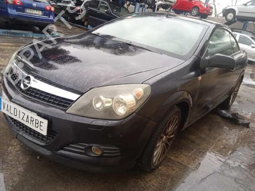 Right front door OPEL ASTRA H TwinTop (A04) 1.9 CDTi (L67) | BP13685819C3 