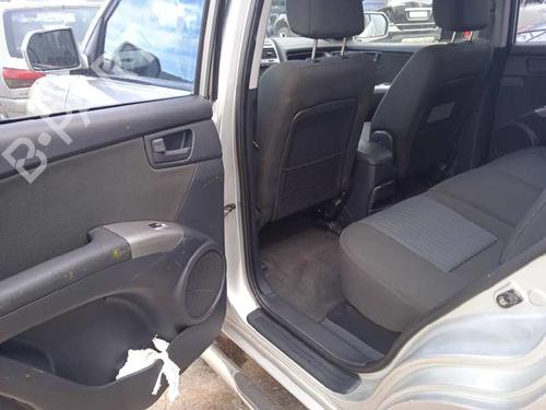 Left headlight KIA SPORTAGE II (JE_, KM_) 2.0 i 16V | BP16767154C28