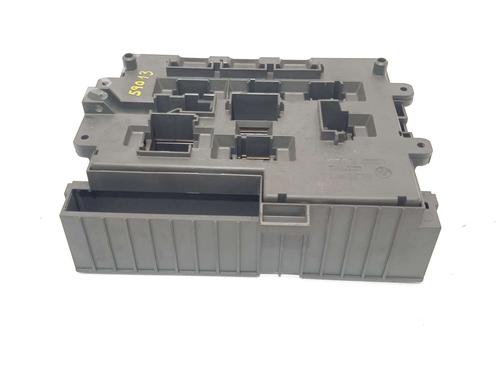 Fuse box BMW X1 (E84) xDrive 18 d | BP38508746E1 - Image 4
