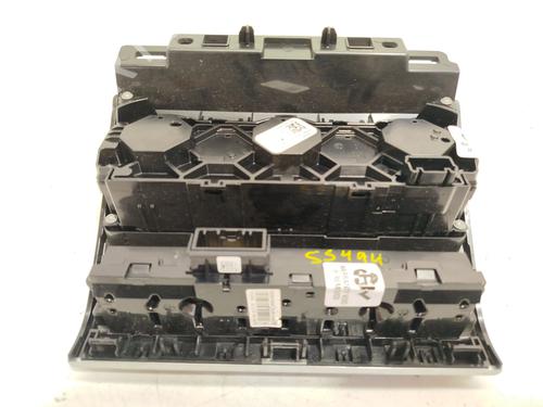 Climate control RENAULT ARKANA I (LCM_, LDN_) 1.3 TCe 140 (LDN0) | BP25490682I5