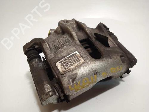 Used Right front brake caliper CITROËN C3 III (SX) 1.2 THP 110 (SXHNPS, SXHNZT, SXHNZ6) (110 hp) 11562861