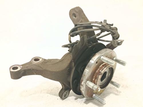 Left front steering knuckle KIA CARENS IV 1.7 CRDi | BP38556088M25 - Image 3