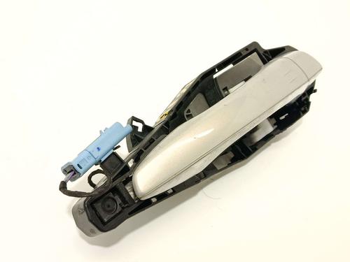 Used Front right exterior door handle Front right exterior door handle DS DS 7 Crossback (J4_, JR_, JC_) E-TENSE 225 (J4DGZU, J45GQU) (224 hp) 38950599 38950599