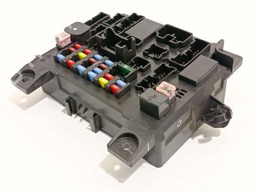 Used Fuse box Fuse box 37691148 37691148
