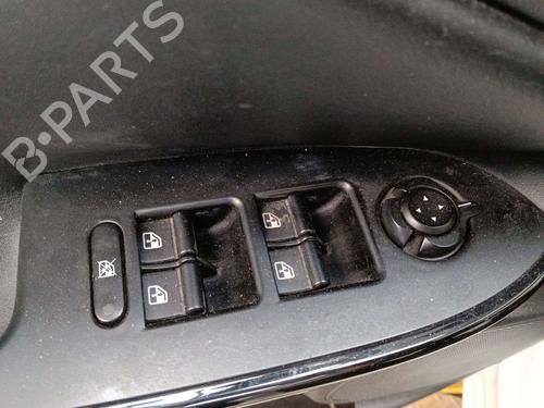 Left front window switch ALFA ROMEO GIULIETTA (940_) 2.0 JTDM (940.FXL1A) | BP37633070I27 - Image 30