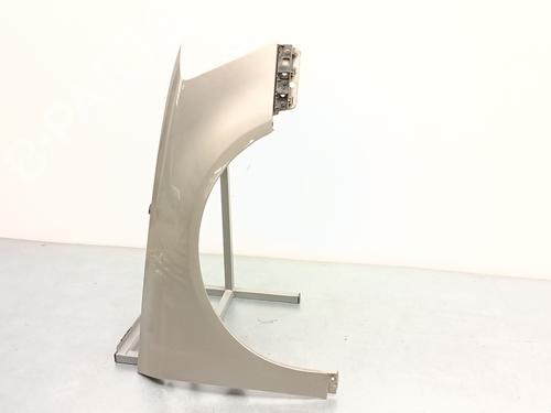 Guarda-lamas direito Guarda-lamas direito VW PASSAT B6 (3C2) 2.0 TDI (170 hp) 36500637 36500637