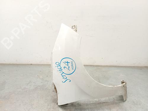 Guarda-lamas direito FORD FIESTA VI (CB1, CCN) 1.5 TDCi (75 hp) 32185361