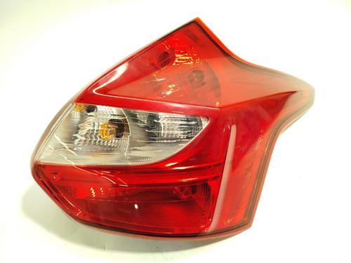 Used Right taillight FORD FOCUS III 1.0 EcoBoost (125 hp) 26411562