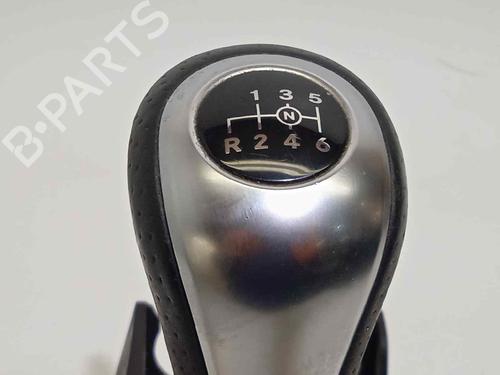 Gear lever MERCEDES-BENZ GLA-CLASS (X156) GLA 180 (156.942) | BP17048101M90 