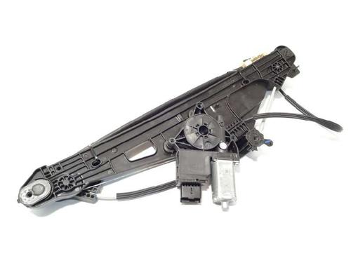 Used Front right window mechanism PEUGEOT 3008 II SUV (MC_, MR_, MJ_, M4_) 1.6 PureTech 180 (M45GFR, M45GFU) (181 hp) 12569583