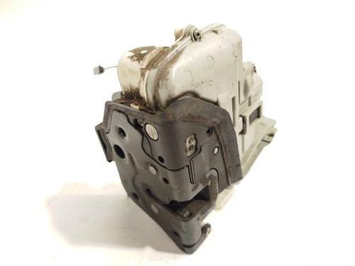 front-left-lock-seat-leon-1p1-2005-2006-2007-2008-2009-2010-2011-2012-2013-26446033 main image