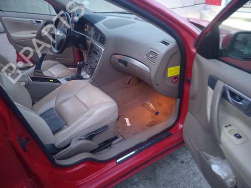 Left front fenders VOLVO S60 I (384) 2.4 D | BP12108234C41 