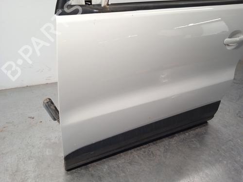 Left front door VW TIGUAN (5N_) 2.0 TDI | BP29119358C2 